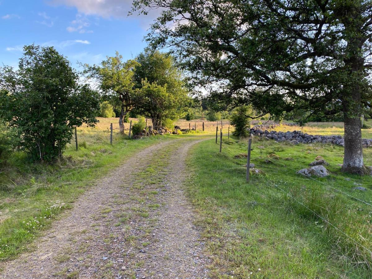 Skog Fegen Naera Ullared别墅 外观 照片